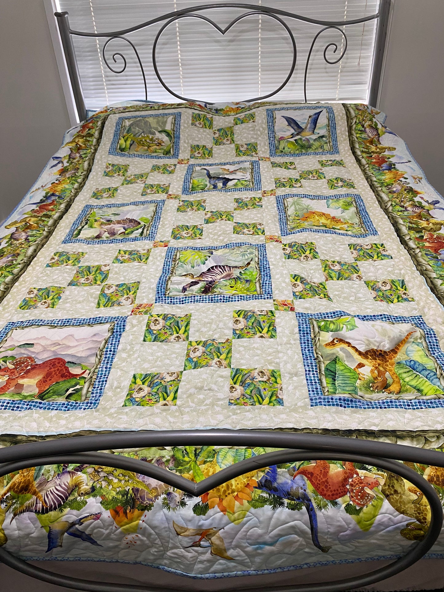 Dinosaur Friends King Single or Double Bed Quilt