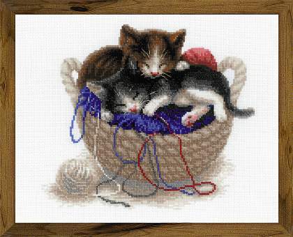 Riolos Cross Stitch - Kittens in a Basket